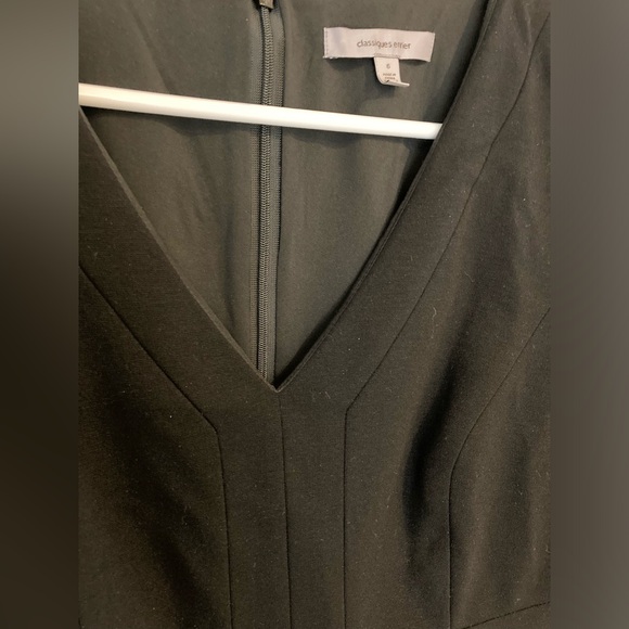 Classiques Entier Black V-Neck Ponte Knee-Length Sheath Dress (Sz 6) - Picture 7 of 7